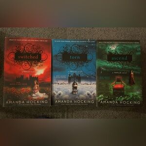 TRYLLE Trilogy by Amanda Hocking (Switched, Torn, Ascend)